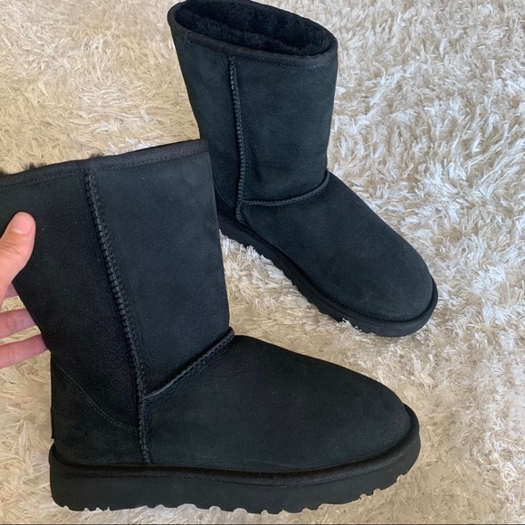 ugg classic short ii boot black